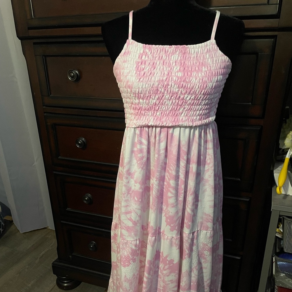32 Degrees Pink and White Striped Garment